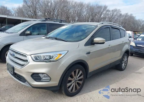 2017 Ford Escape Titanium из США, поврежденный, VIN 1FMCU0JD7HUB80144